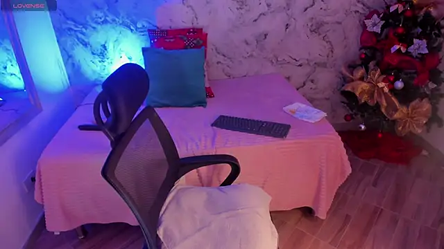 Snapshot of Jiah_Park chatting on December 5, 3:16 am Jiah Park online show from December 5, 3:16 am