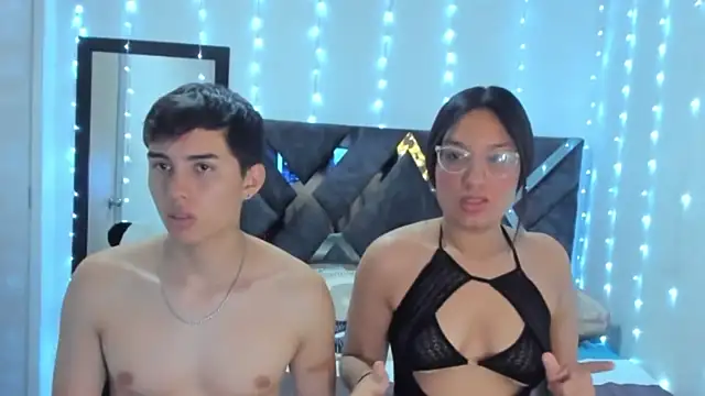 MollyandFher online show from February 17, 1:03 am