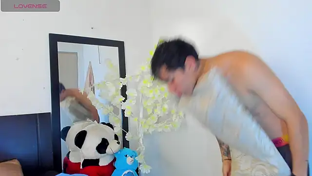 MollyandFher online show from March 7, 6:13 pm