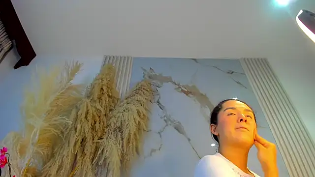 AudreyHayworth online show from June 12, 11:41 am