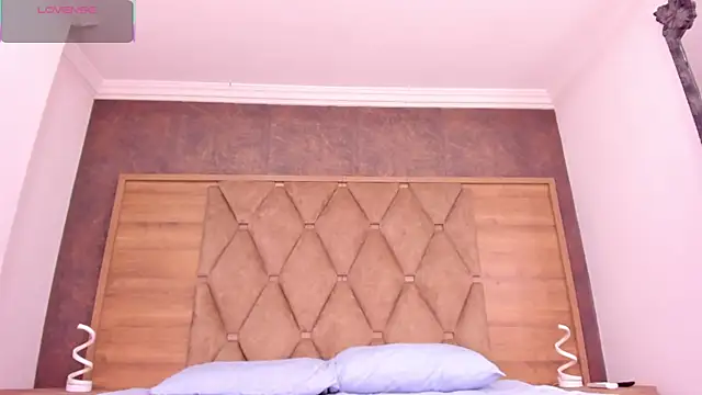 AudreyHayworth online show from January 9, 10:00 am