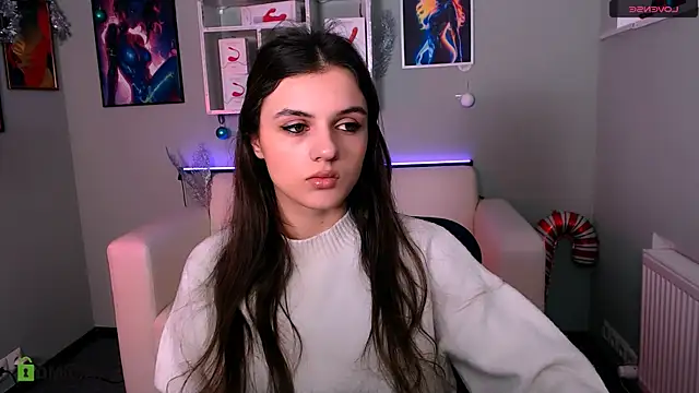 lisa dark  online show from January 11, 10:44 am