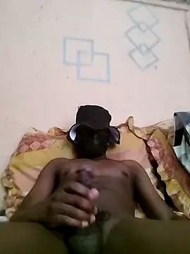 Reajune2001 online show from December 3, 8:03 am