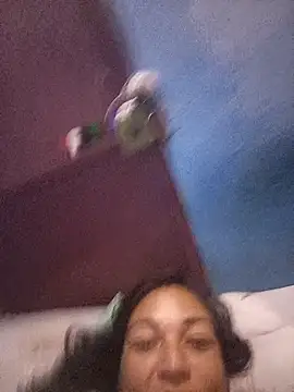 Reina rouse online show from November 6, 6:01 pm