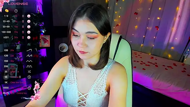 MistyLovia online show from February 19, 10:01 am