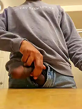TraddyZaddy online show from December 2, 6:09 pm