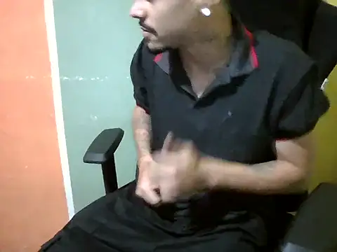 Snapshot of Joao_BRL chatting on November 14, 10:02 pm Joao BRL online show from November 14, 10:02 pm