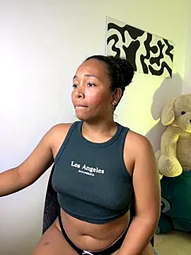 Snapshot of SHAILABROWN chatting on November 26, 8:20 pm SHAILABROWN online show from November 26, 8:20 pm