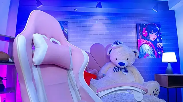 roseefancy19 online show from March 11, 12:10 pm