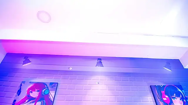 roseefancy19 online show from April 18, 11:45 am