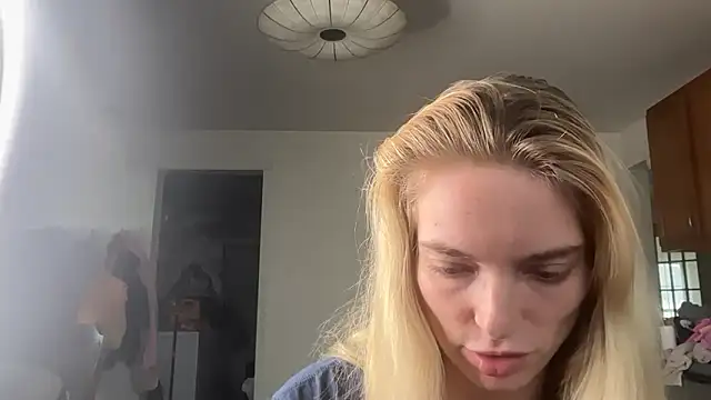 lanasharapovaxxx online show from March 15, 10:50 pm