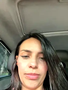 Snapshot of MailynAndNick chatting on November 15, 6:34 pm MailynAndNick online show from November 15, 6:34 pm