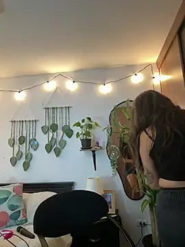 MailynAndNick online show from June 25, 7:52 pm