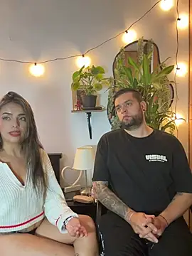 MailynAndNick online show from June 19, 1:33 am