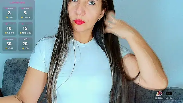 alana pink95 online show from December 18, 12:31 pm