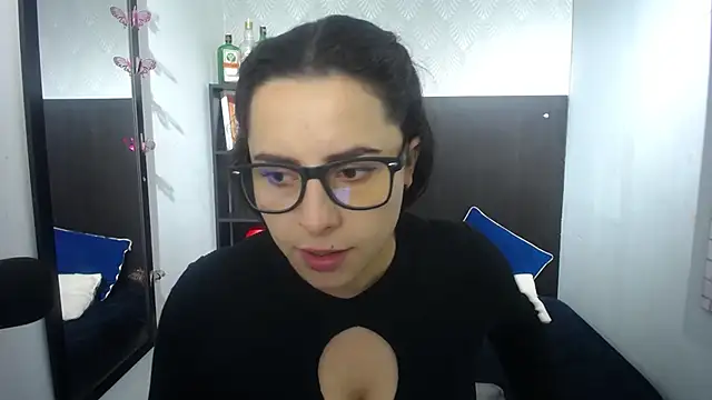 adara sky online show from November 4, 7:06 pm