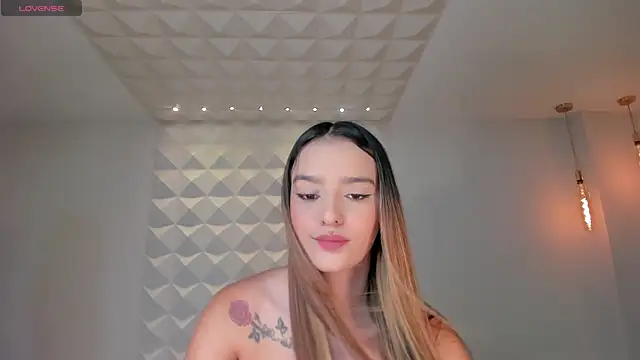 LaurentRosse1 online show from November 29, 7:25 pm