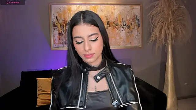 BellaConnorX online show from May 6, 3:21 am