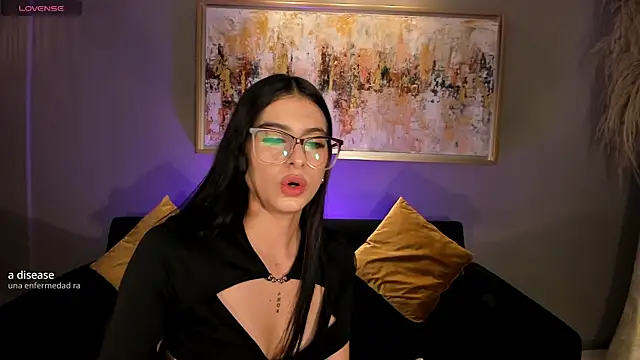 BellaConnorX online show from May 7, 4:06 am