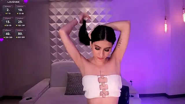 BellaConnorX online show from April 10, 2:51 am