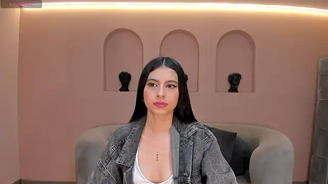 BellaConnorX online show from January 10, 4:30 am