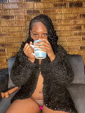 SP1CY MOMMY online show from November 18, 12:15 am