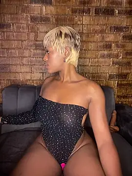 SP1CY MOMMY online show from March 9, 5:55 am