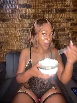 SP1CY MOMMY online show from March 23, 3:39 am