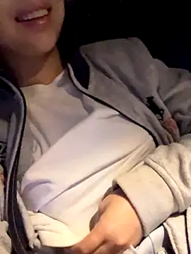 Snapshot of limkiss chatting on October 31, 12:46 pm limkiss online show from October 31, 12:46 pm