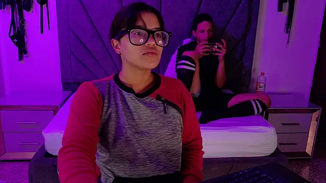 DamianandEva online show from April 2, 1:07 pm