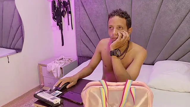 DamianandEva online show from March 26, 1:20 pm