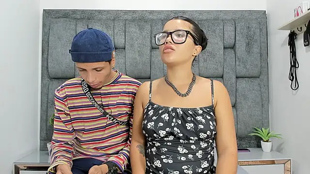 DamianandEva online show from January 15, 12:41 pm