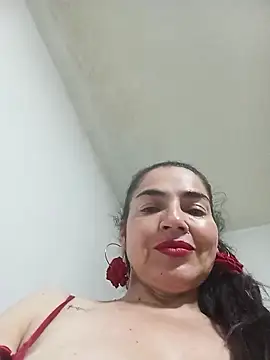 MaryRoze  online show from May 27, 1:57 am