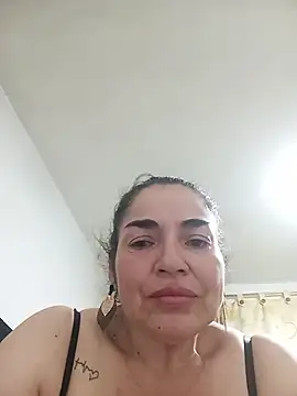 MaryRoze  online show from May 30, 1:45 am