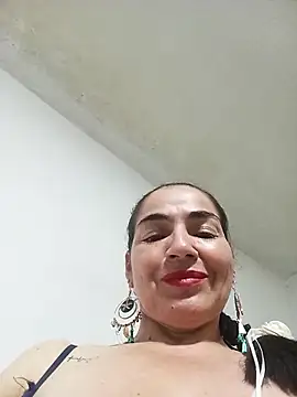 MaryRoze  online show from March 2, 3:40 am