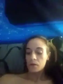 Snapshot of yummy_love chatting on October 31, 12:29 am yummy love online show from October 31, 12:29 am