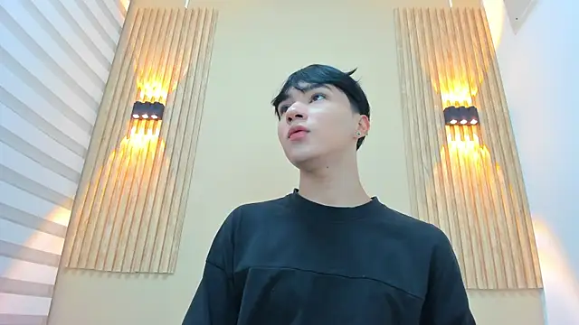 JULII RICO1 online show from December 22, 1:00 pm