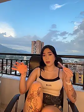 Raven DeVille online show from February 11, 10:42 pm