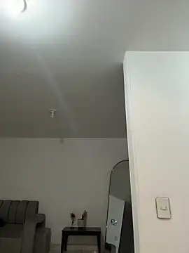 Raven DeVille online show from November 22, 1:48 am