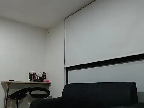 CamilaaOficial online show from December 14, 3:35 am