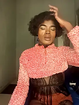 Snapshot of Lucile_Carrie chatting on November 16, 10:02 pm Lucile Carrie online show from November 16, 10:02 pm