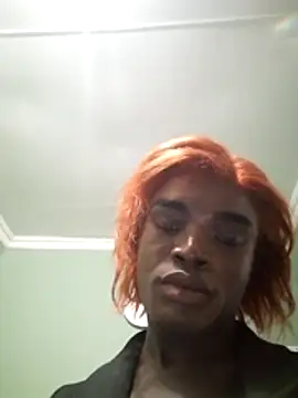 Snapshot of Lucile_Carrie chatting on November 14, 3:21 am Lucile Carrie online show from November 14, 3:21 am