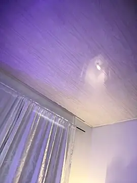 Natural BIGASS Nina online show from December 15, 7:20 pm