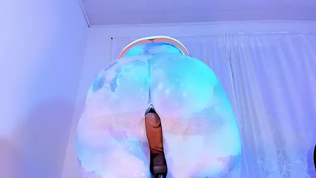 Natural BIGASS Nina online show from April 12, 12:41 pm