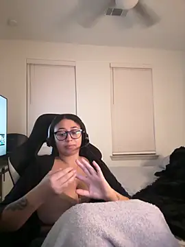 minha baby online show from March 8, 2:37 am