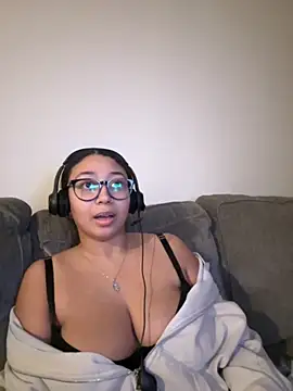 minha baby online show from December 5, 7:07 am