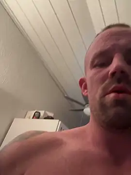 Snapshot of superbertok chatting on November 14, 8:45 pm superbertok online show from November 14, 8:45 pm