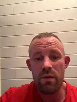 Snapshot of superbertok chatting on November 4, 6:33 pm superbertok online show from November 4, 6:33 pm