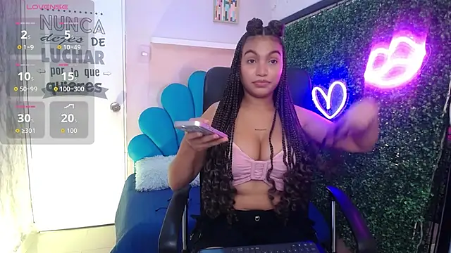 valeria martinez19 online show from November 7, 3:22 am