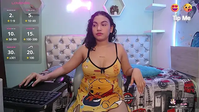 valeria martinez19 online show from May 9, 3:10 am